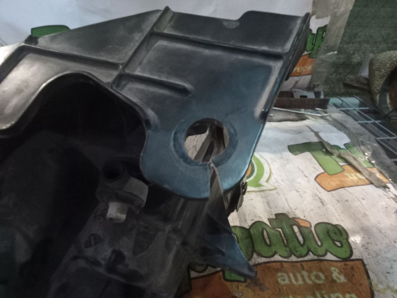 Part image 5