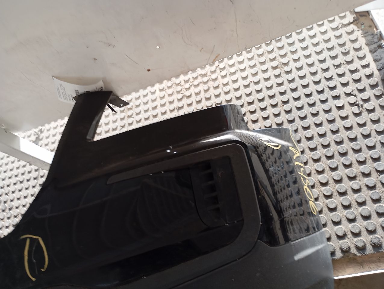 Part image 5