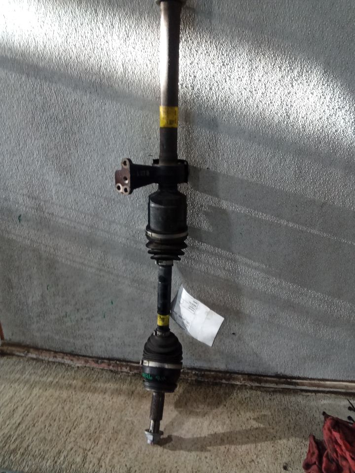 Part image 9