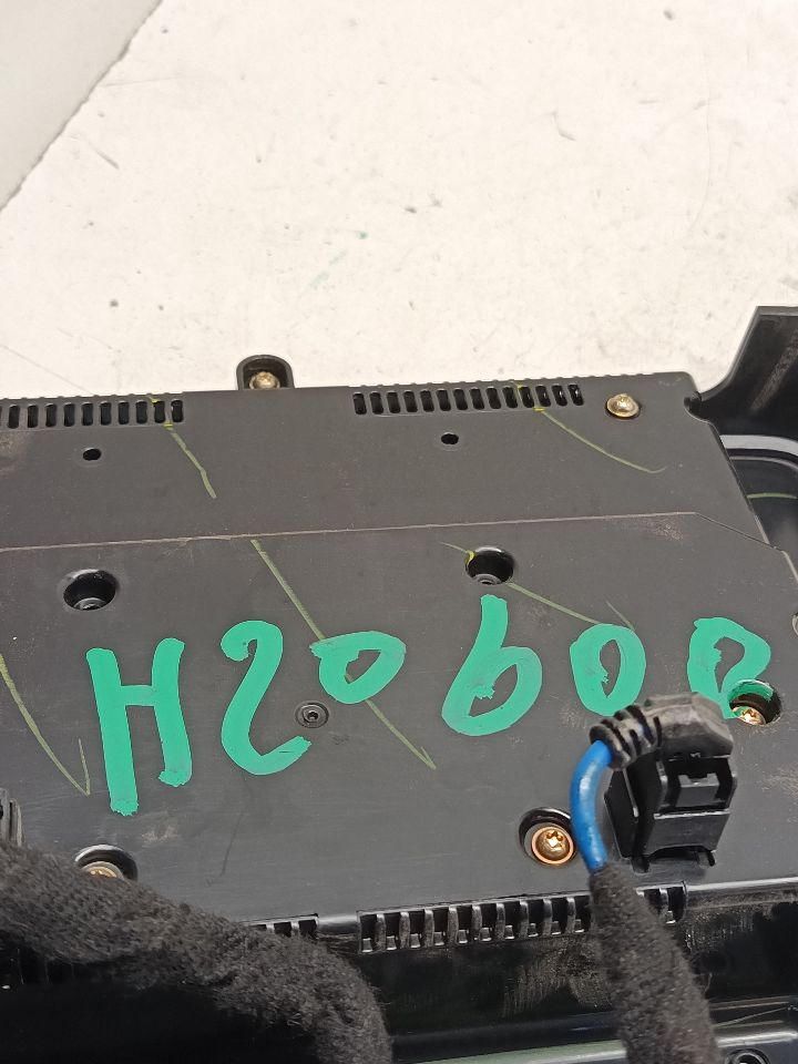 Part image 7