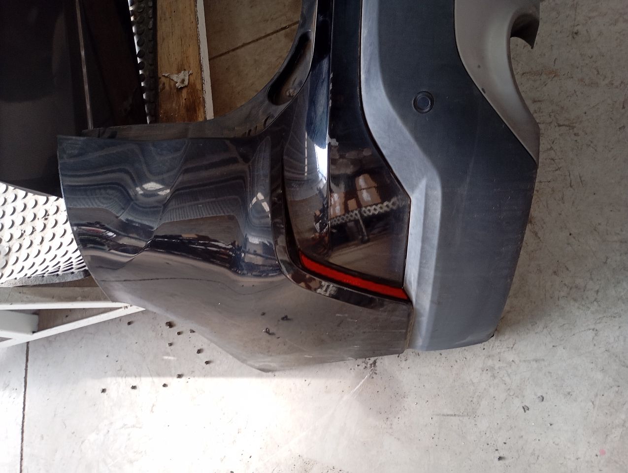 Part image 5