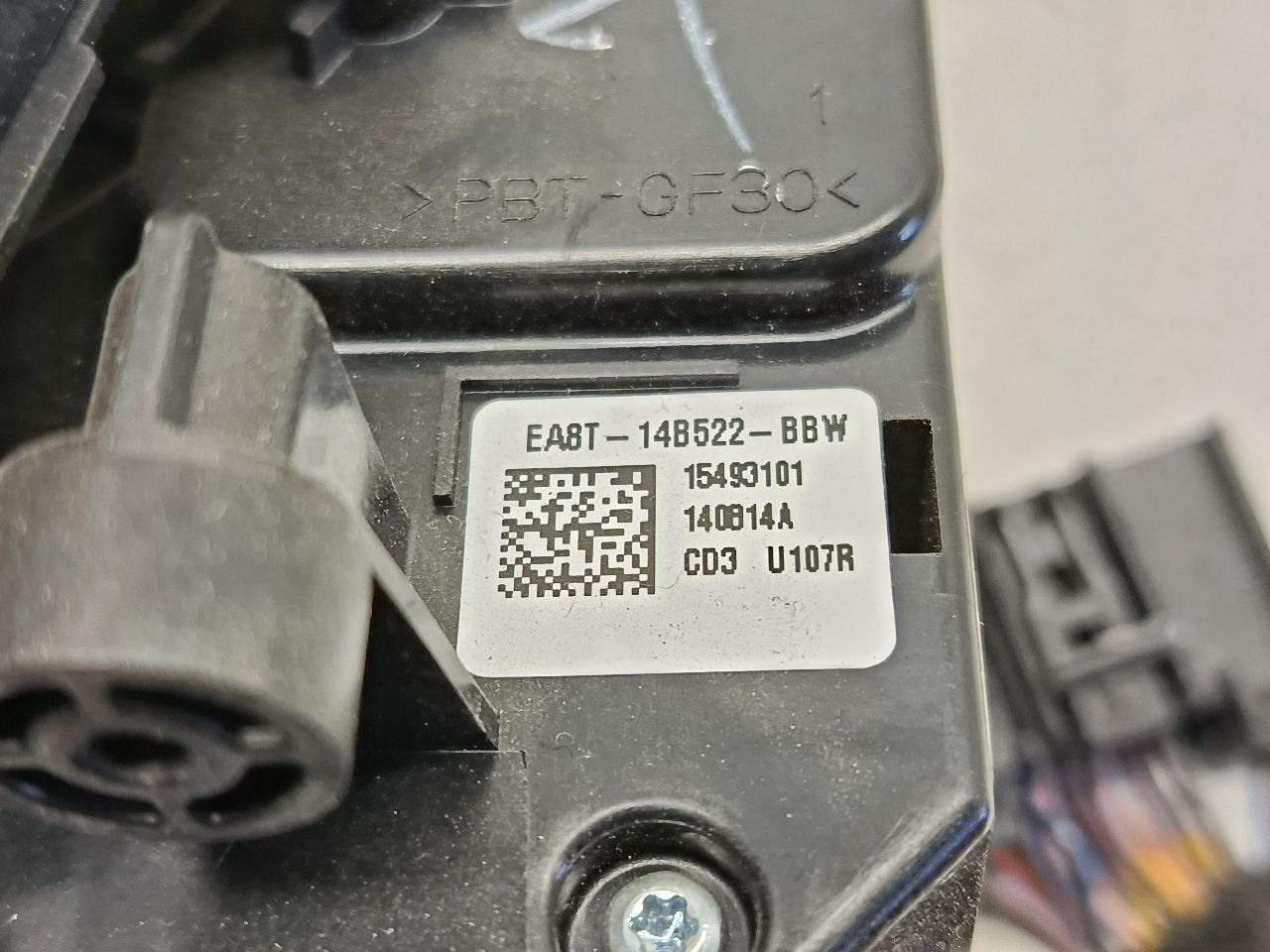 Part image 3