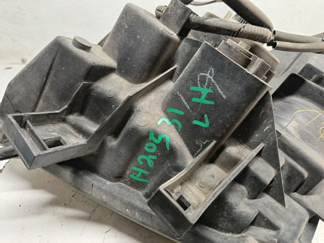 Part image 6