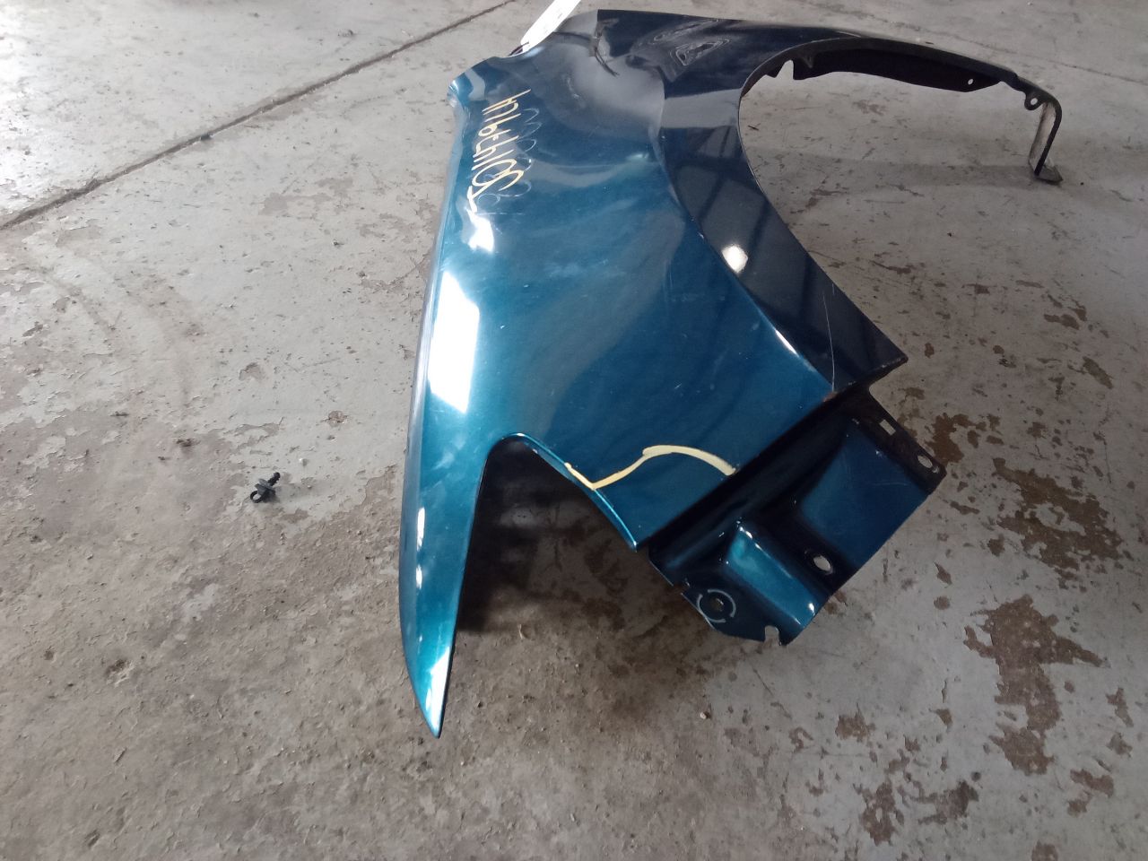 Part image 3