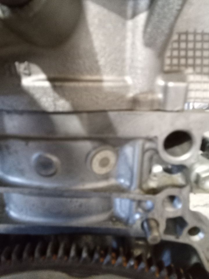 Part image 8