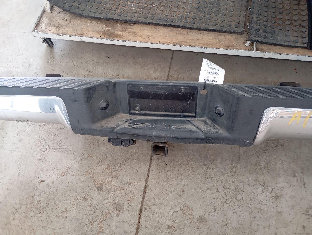 Part image 4