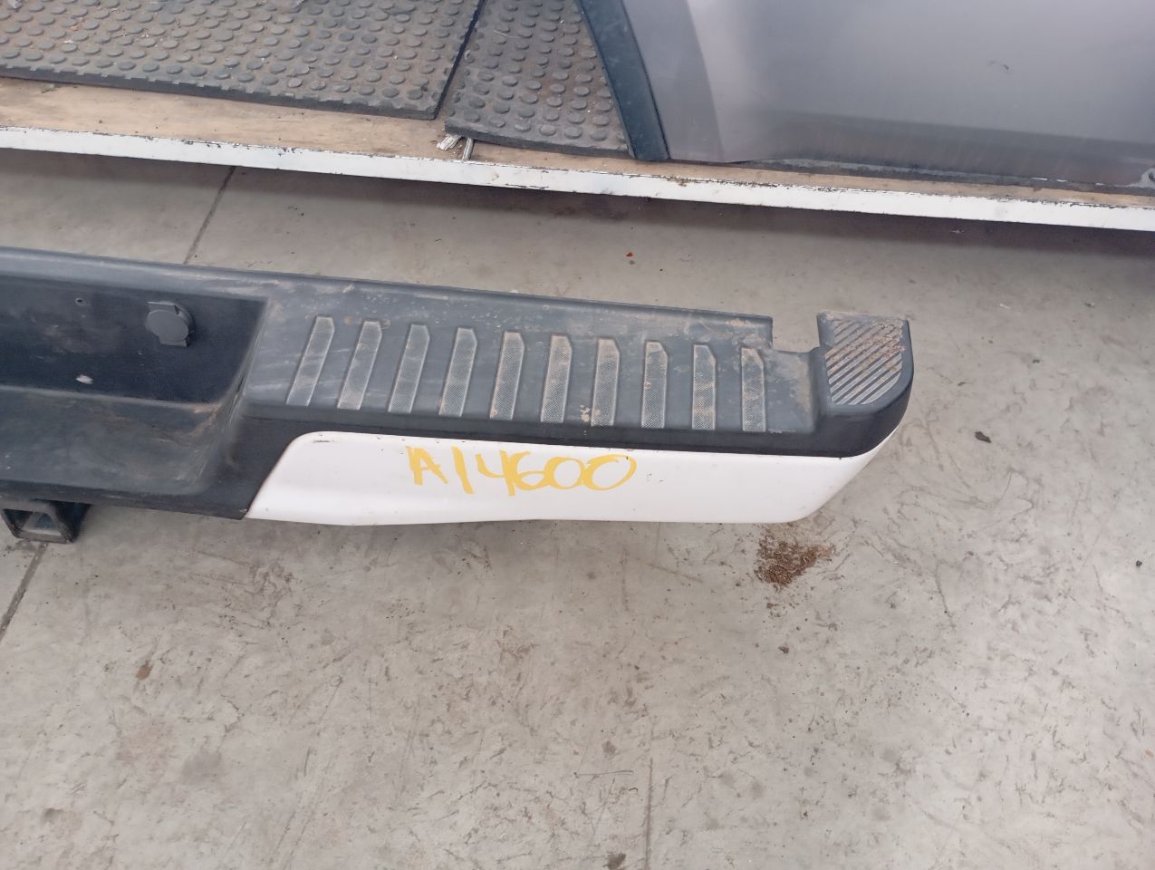 Part image 2