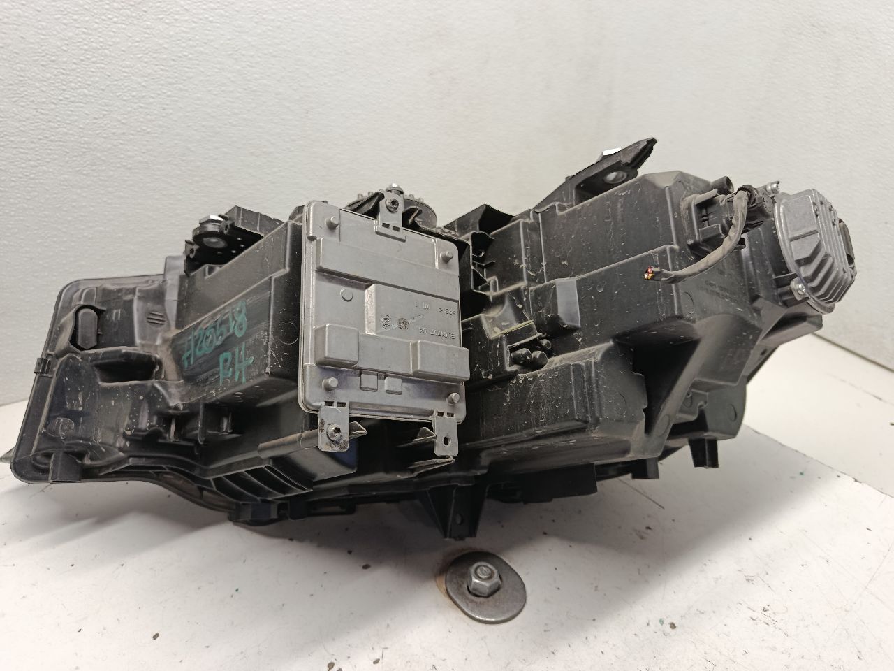 Part image 5