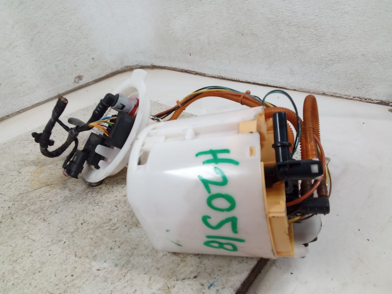 Part image 1