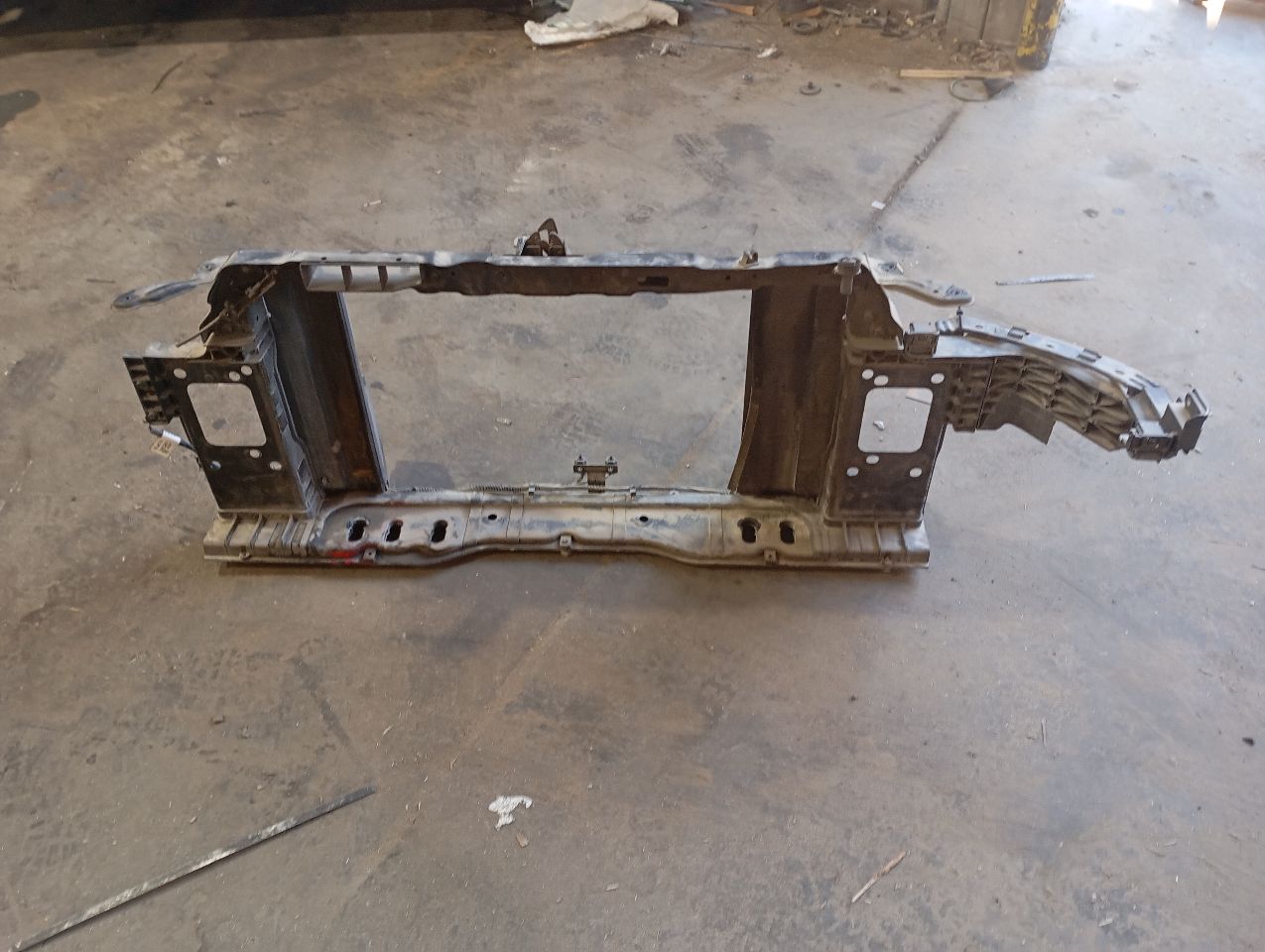 Part image 4