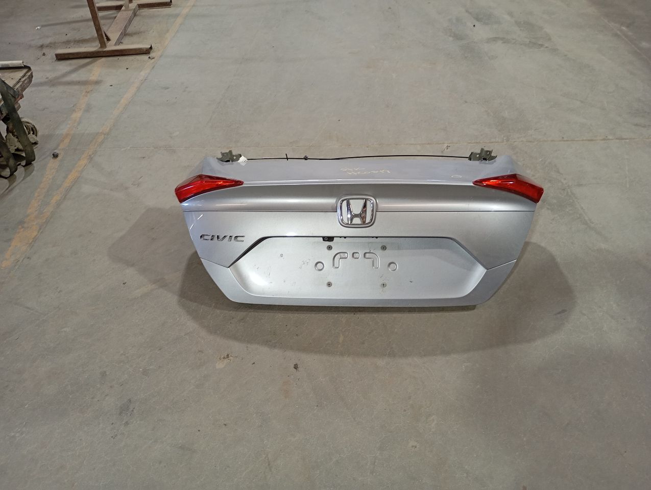 Part image 1