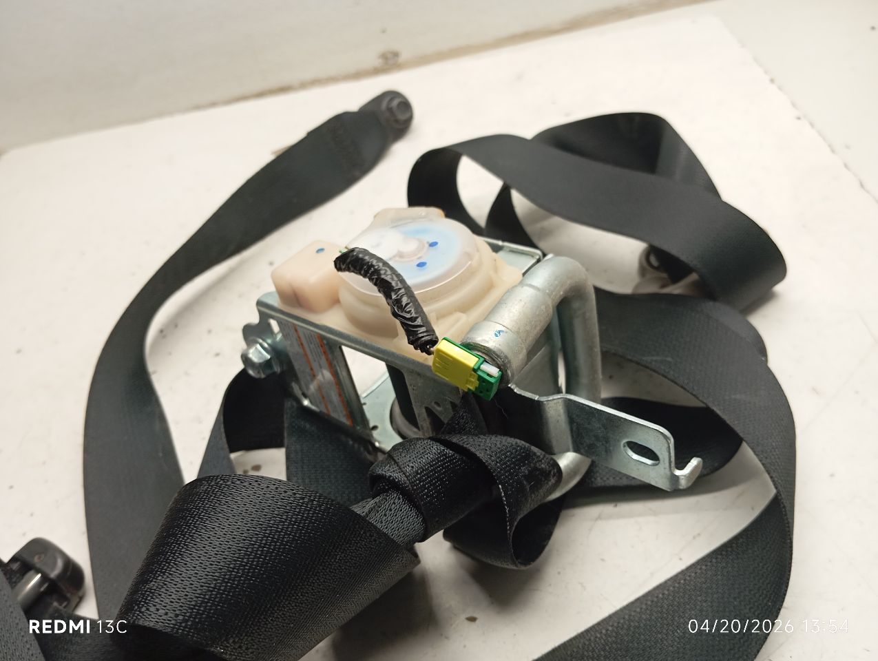 Used 2016 Honda CIVIC retractor - Stock #H20549