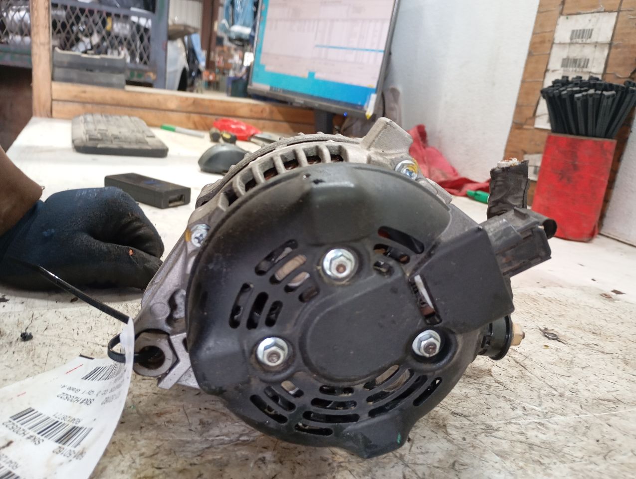 Part image 3
