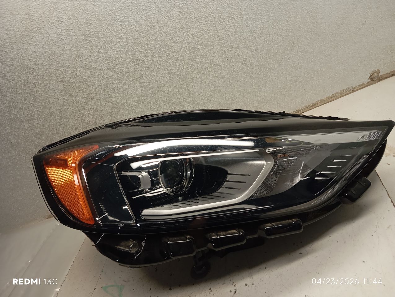 Part image 11