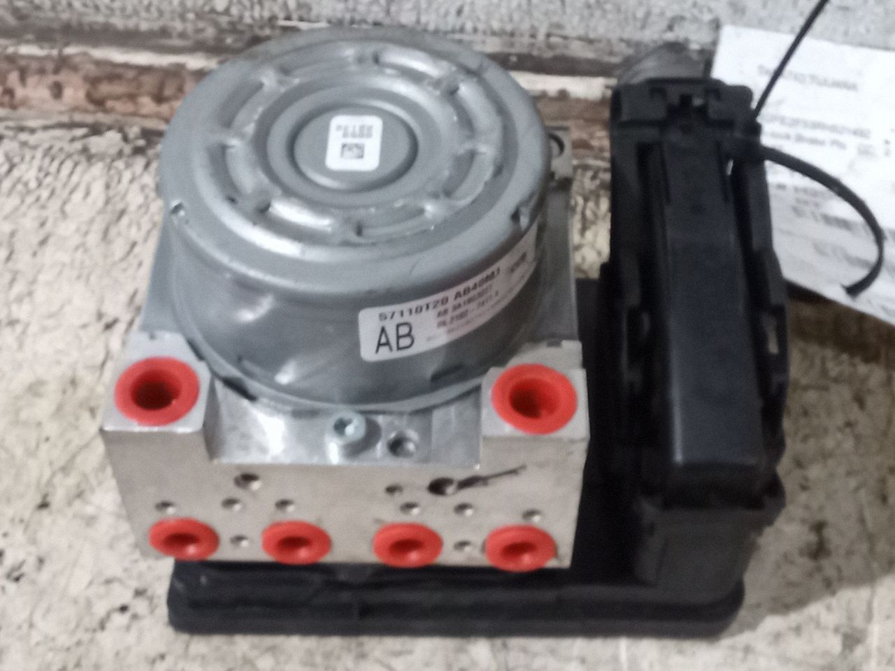 Part image 3