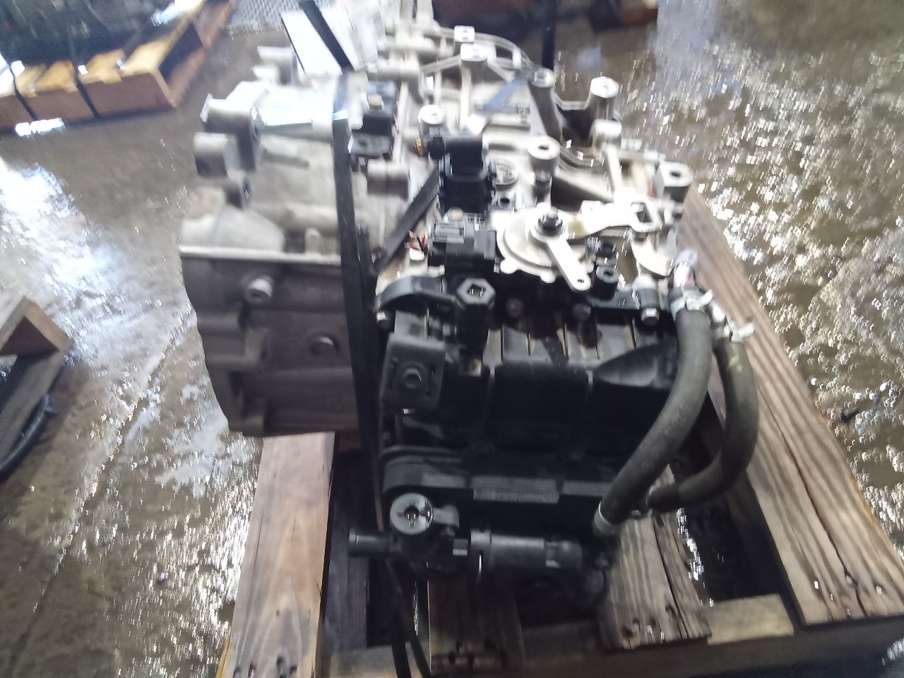 Part image 4