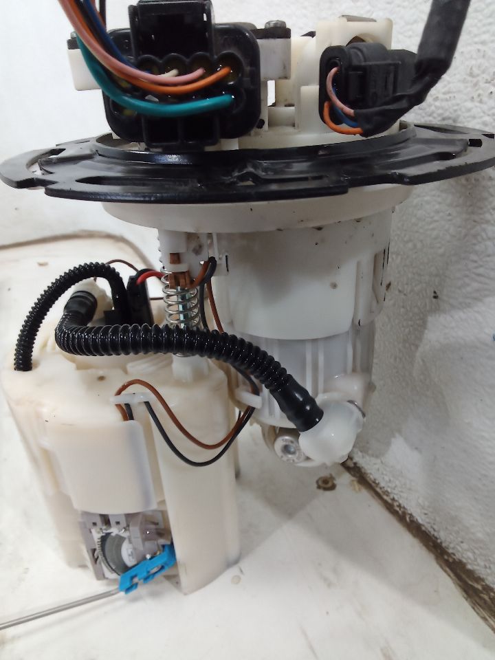 Part image 7