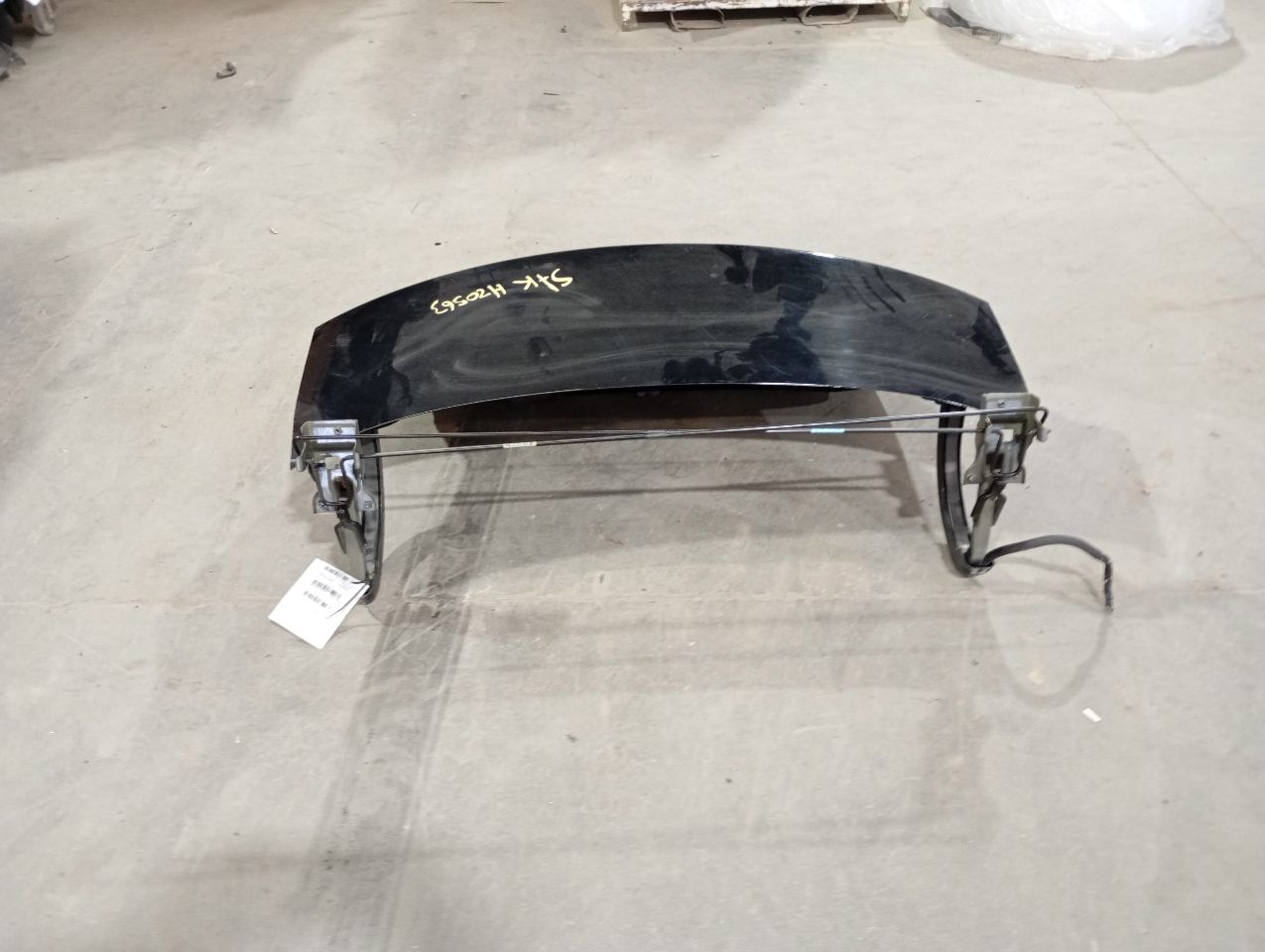 Part image 3