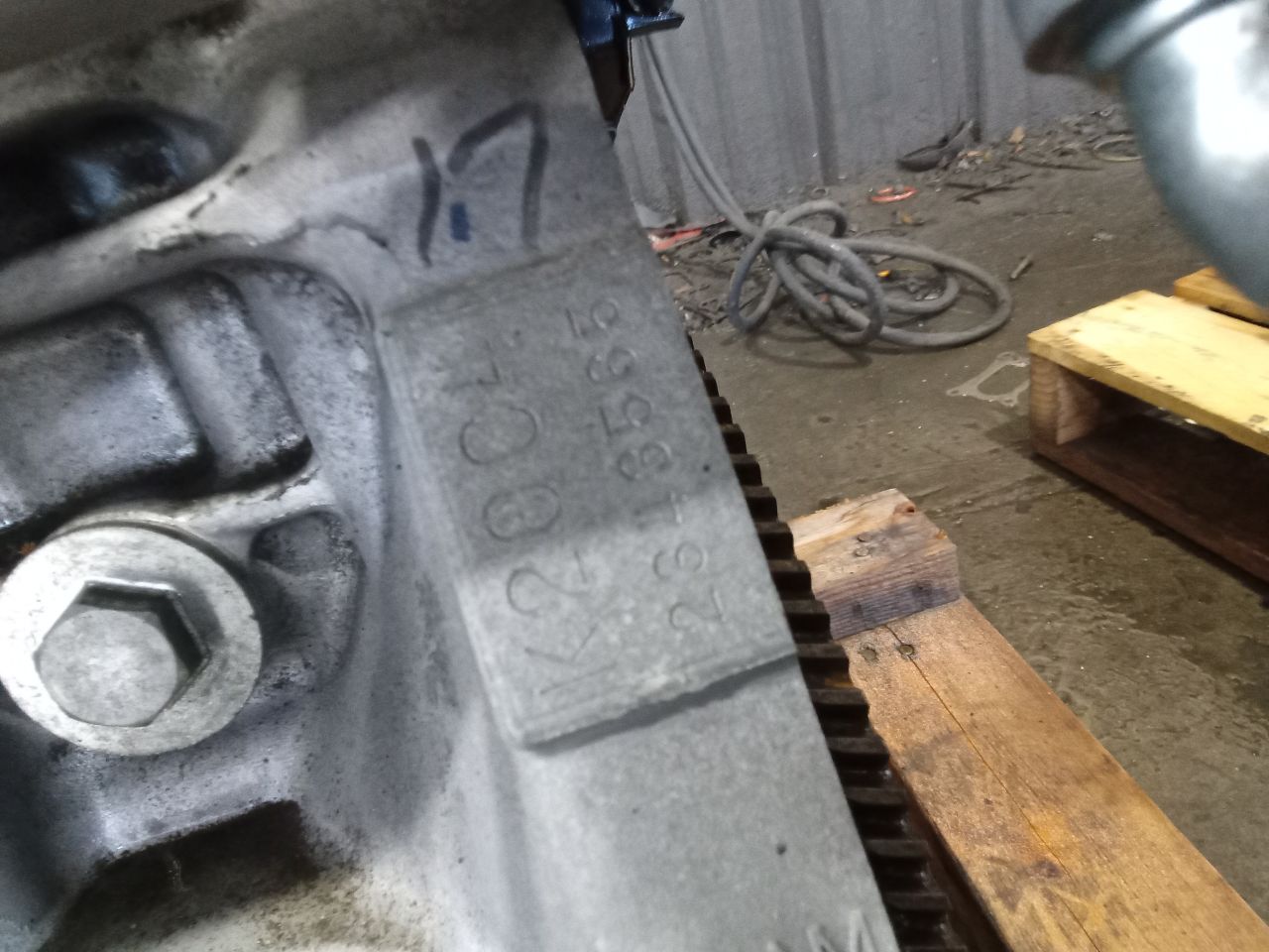 Part image 7