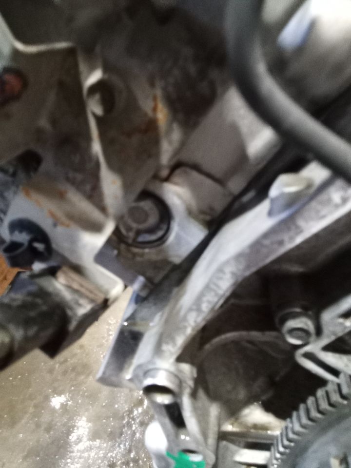 Part image 6