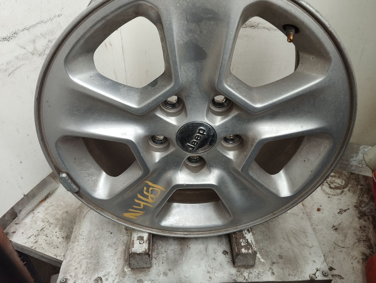 Part image 2