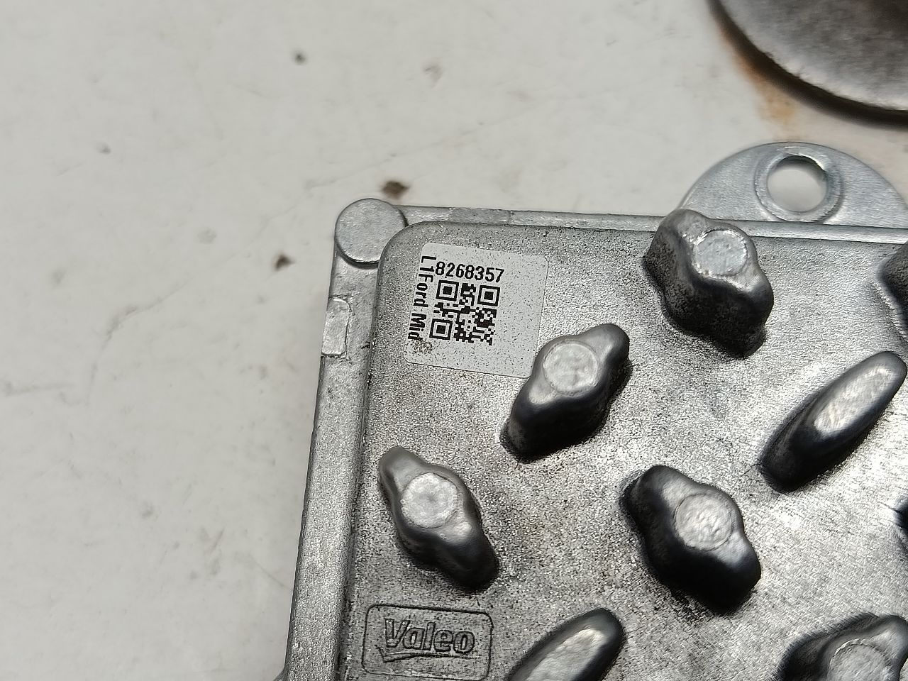 Part image 4