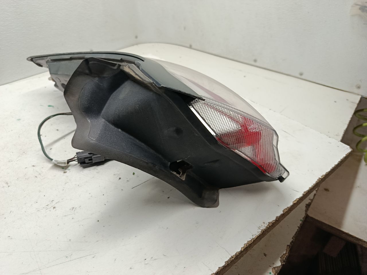 Part image 3