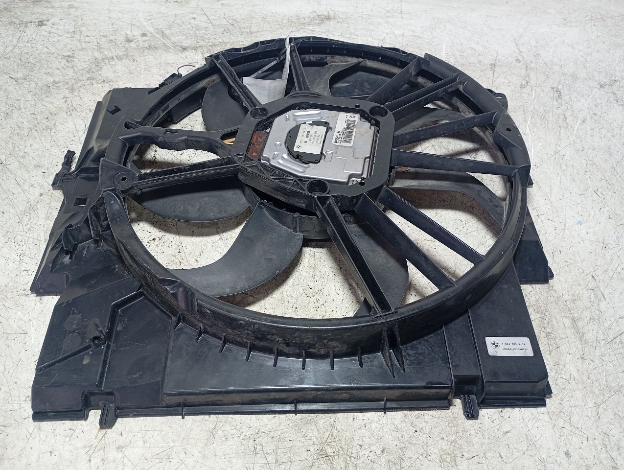 Part image 4