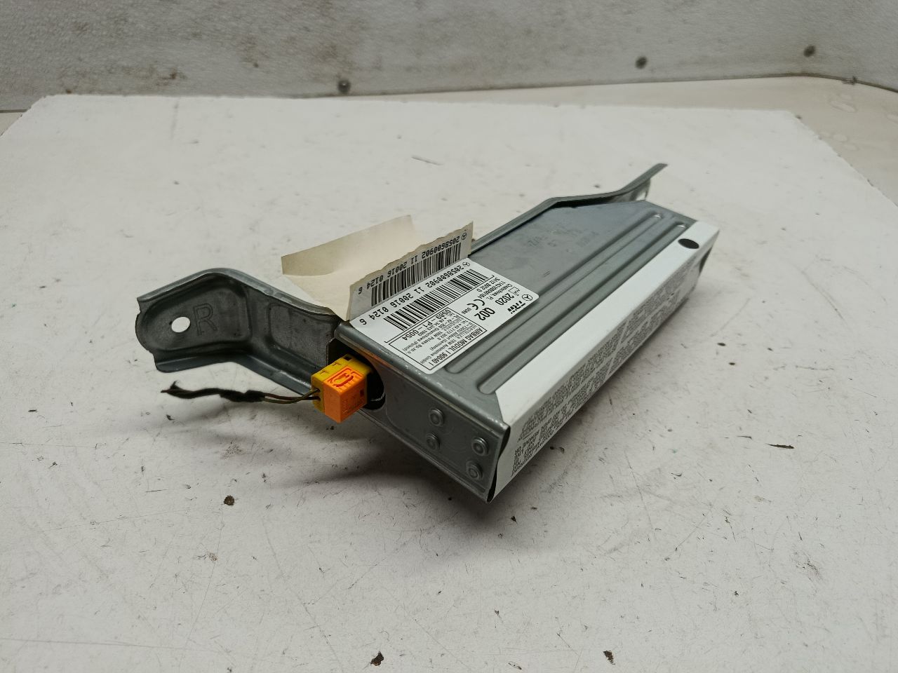 Part image 3