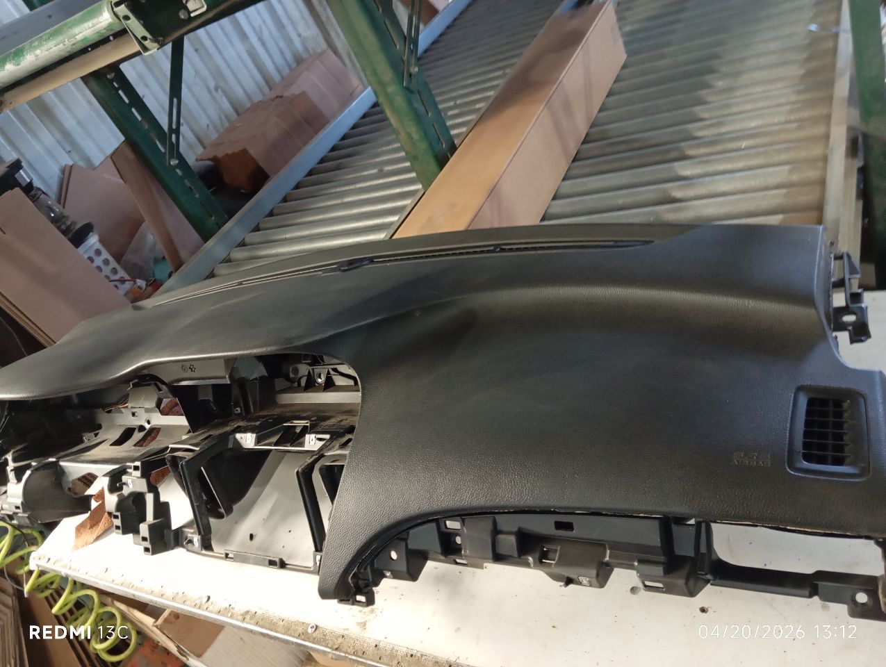 Part image 3