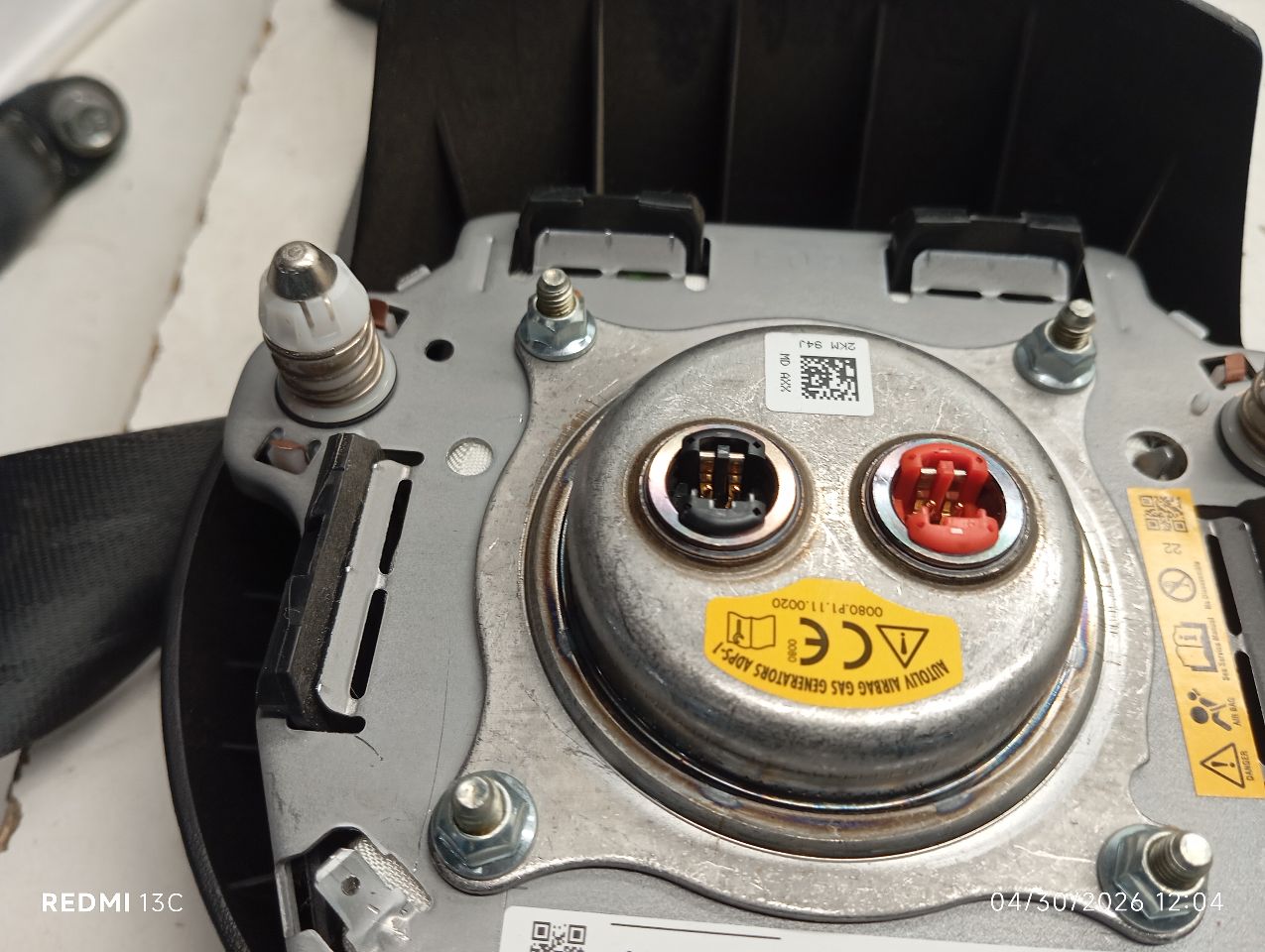 Part image 3
