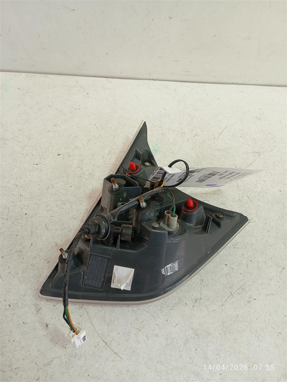 Part image 3