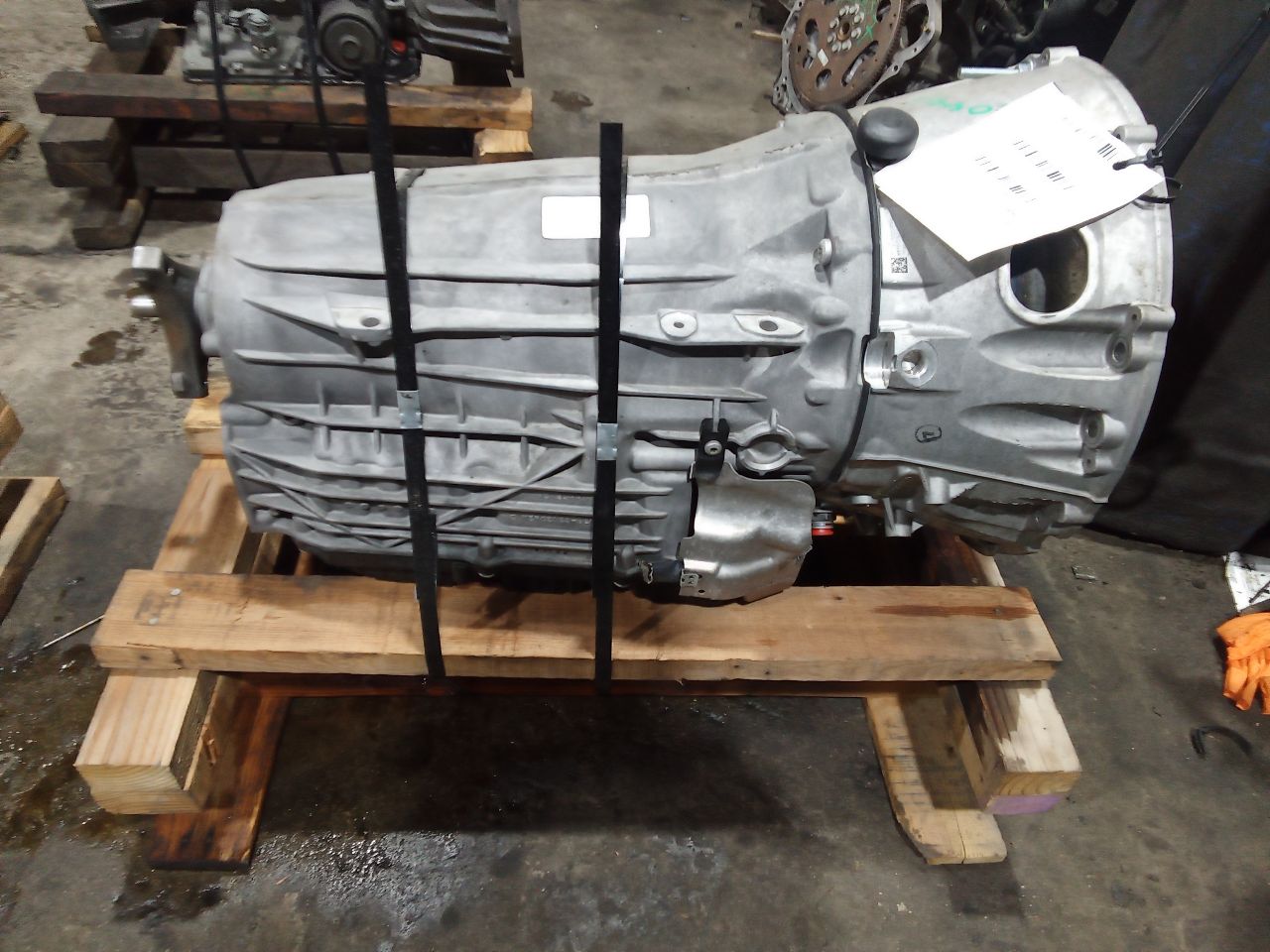 Part image 3