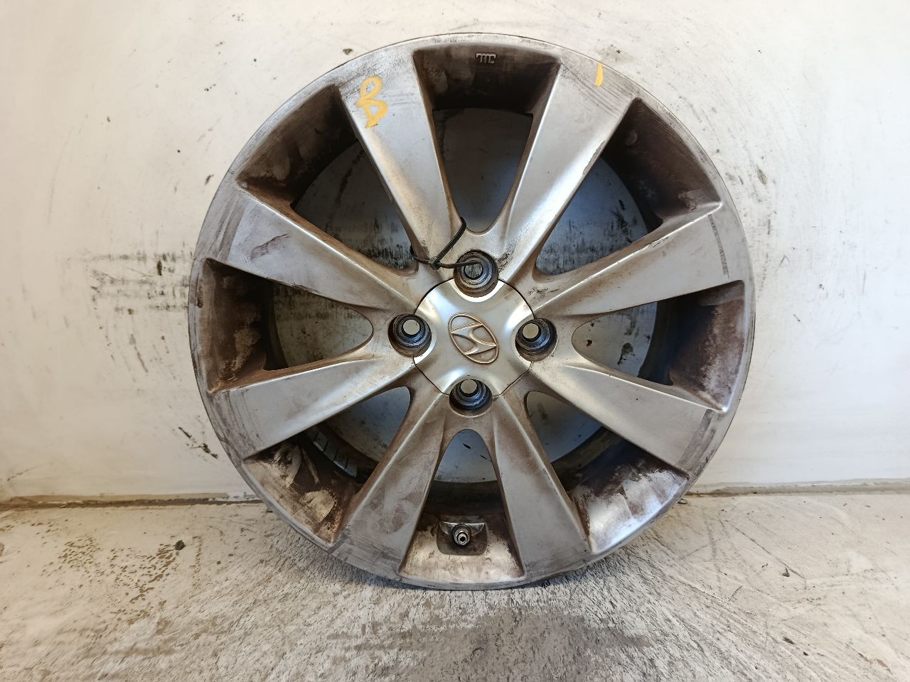 Part image 3