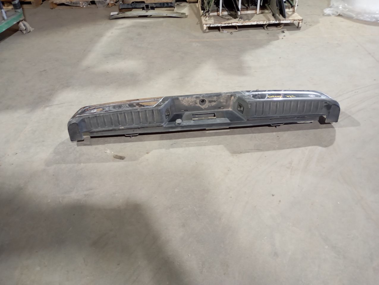 Part image 3
