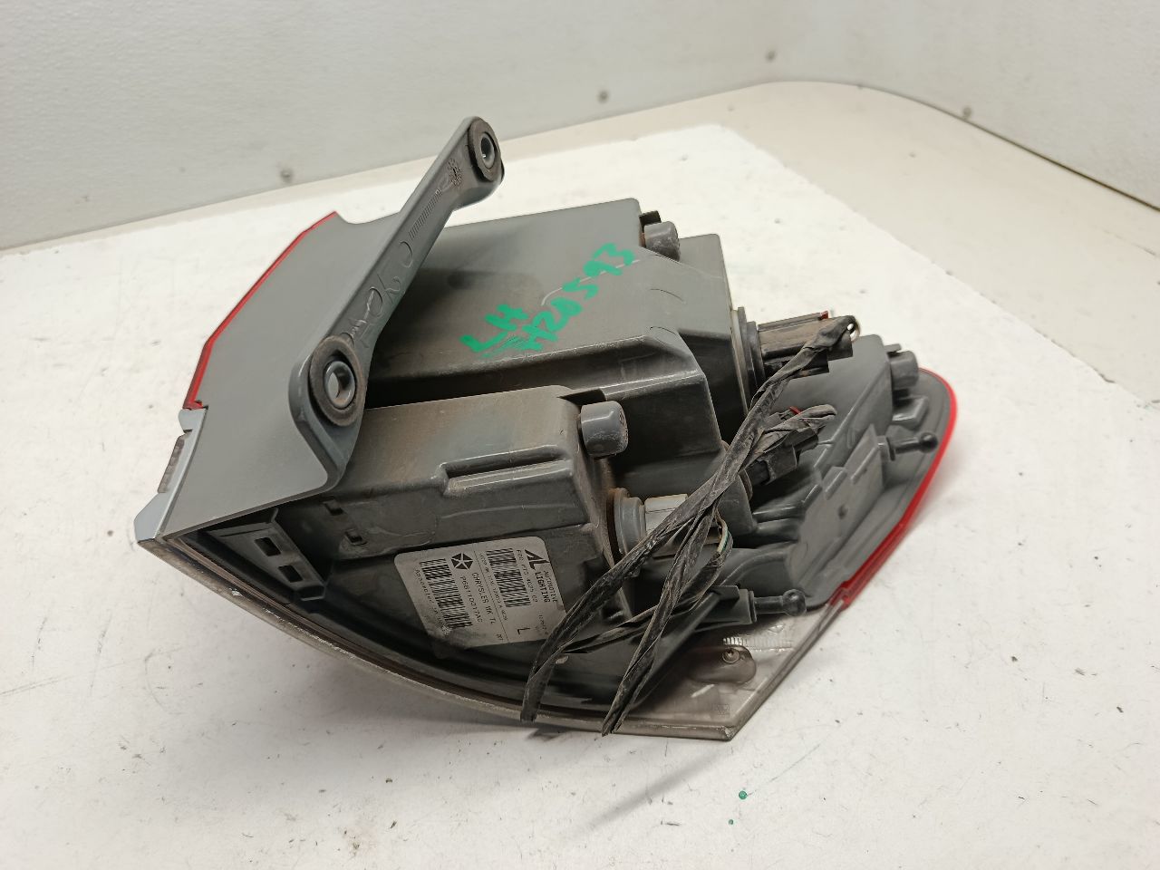 Part image 4