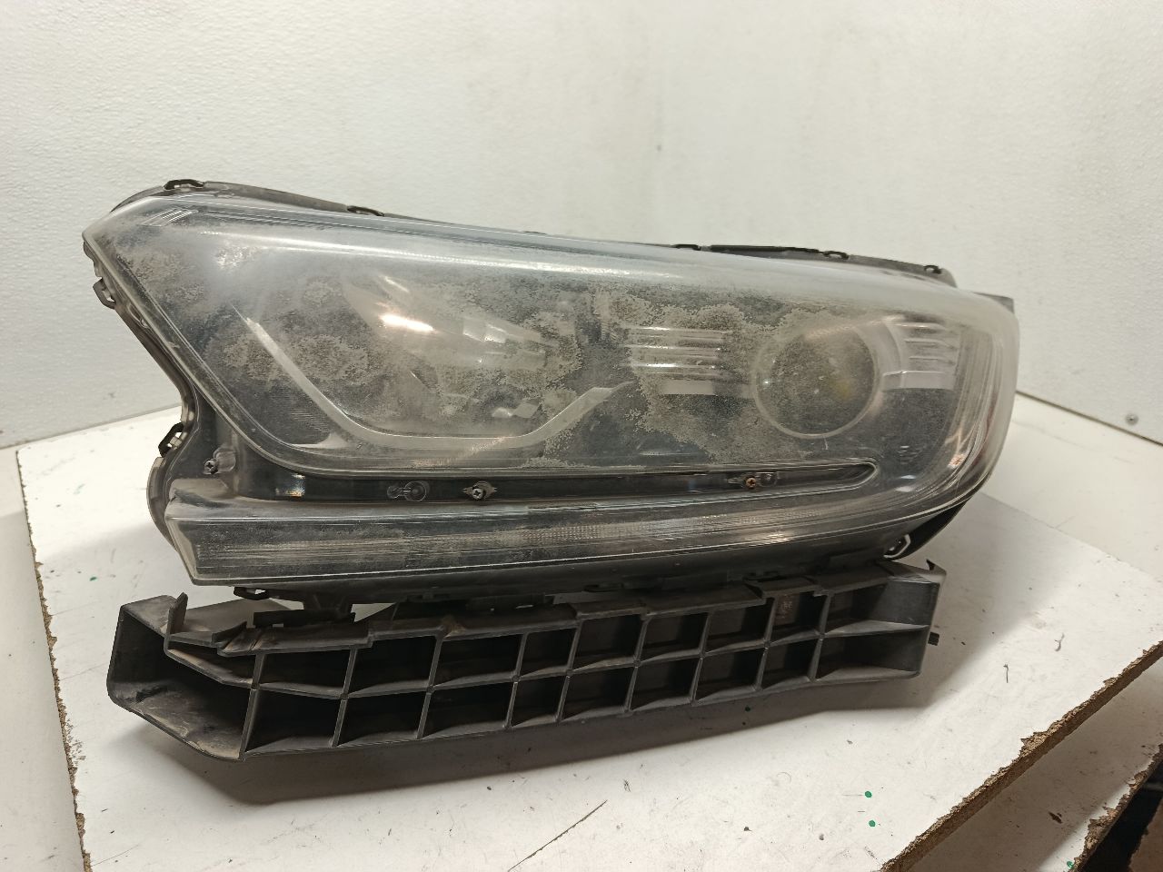 Part image 1
