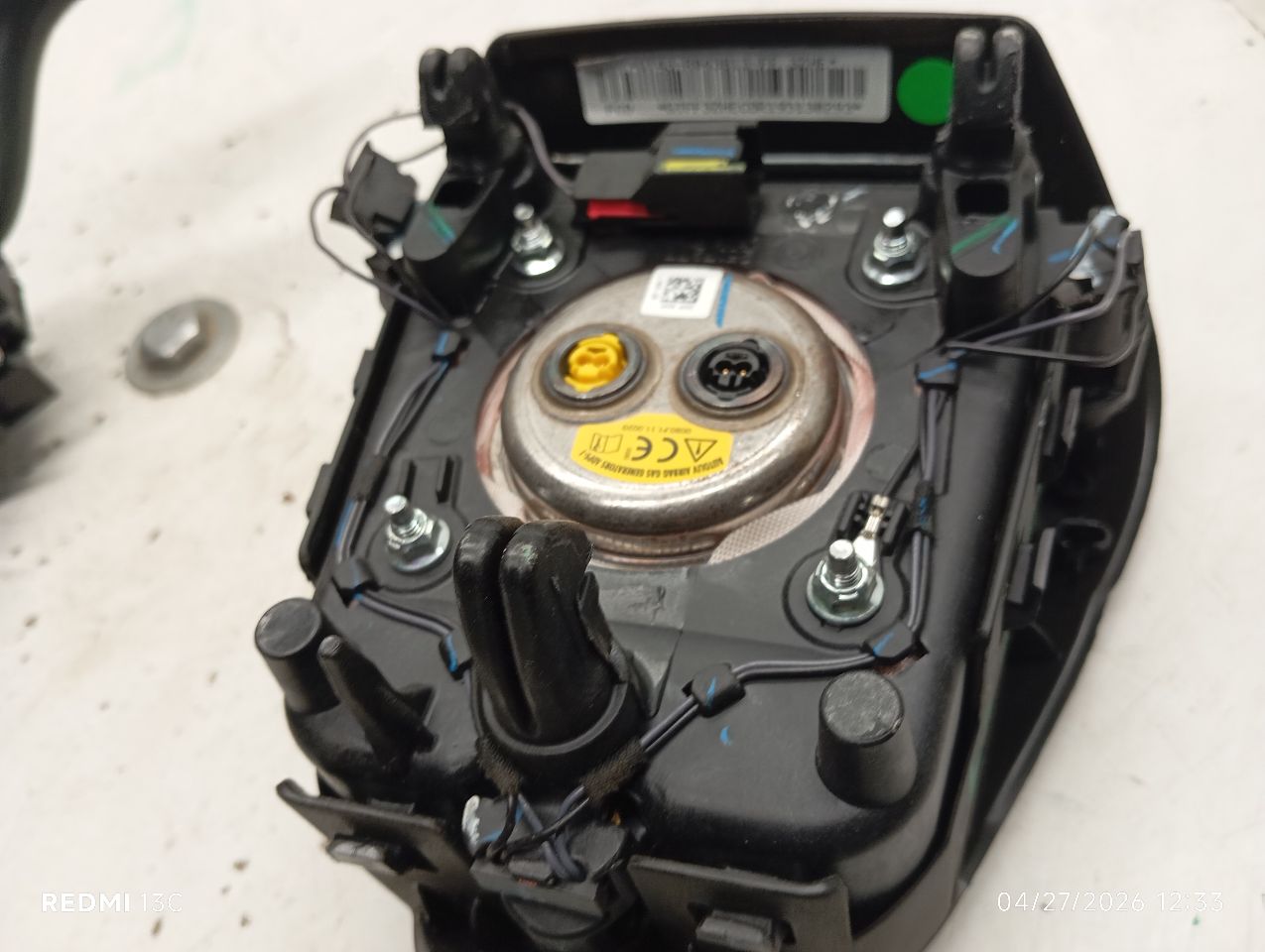 Part image 3