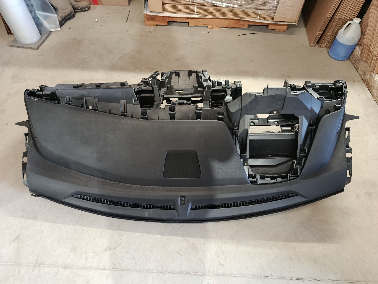 Part image 3