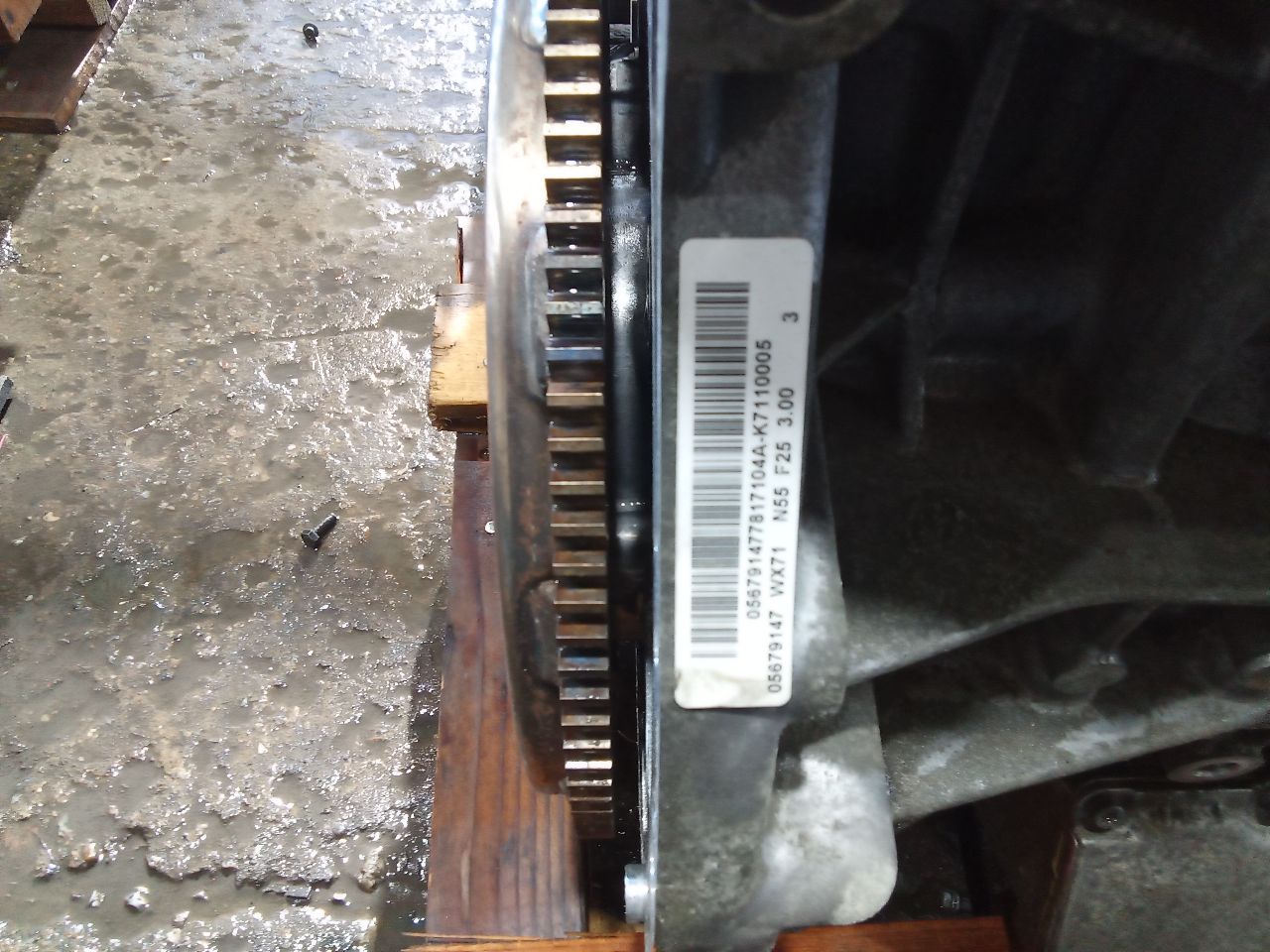 Part image 4