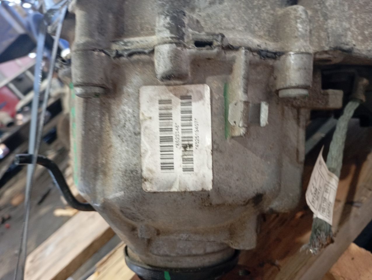 Part image 4