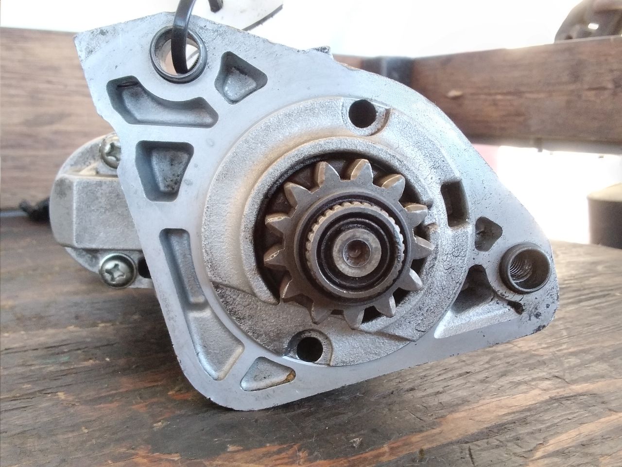 Part image 1
