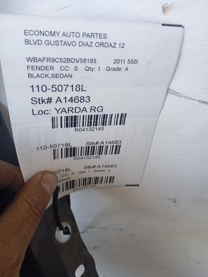 2011 BMW BMW 550i Fender