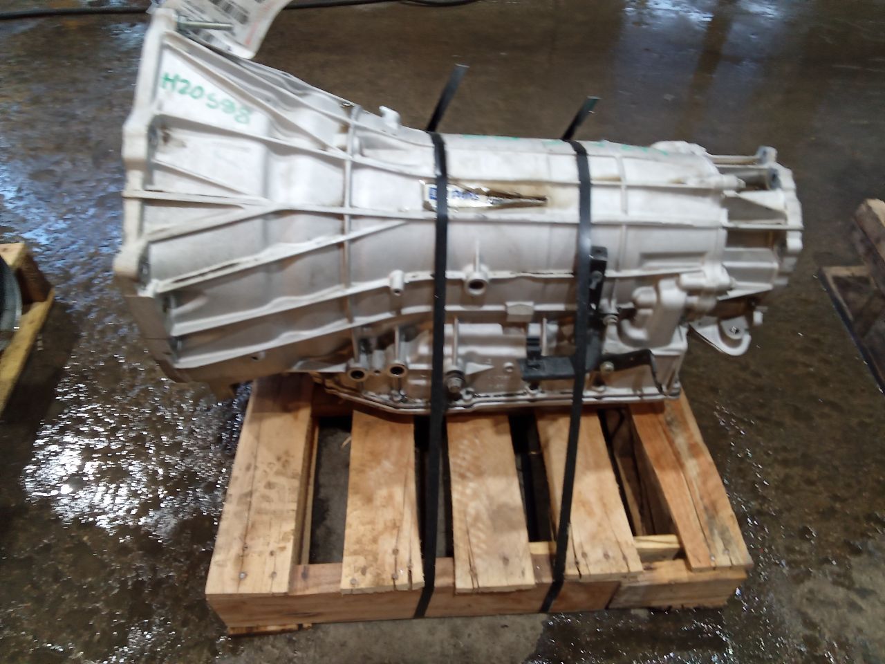 Part image 3