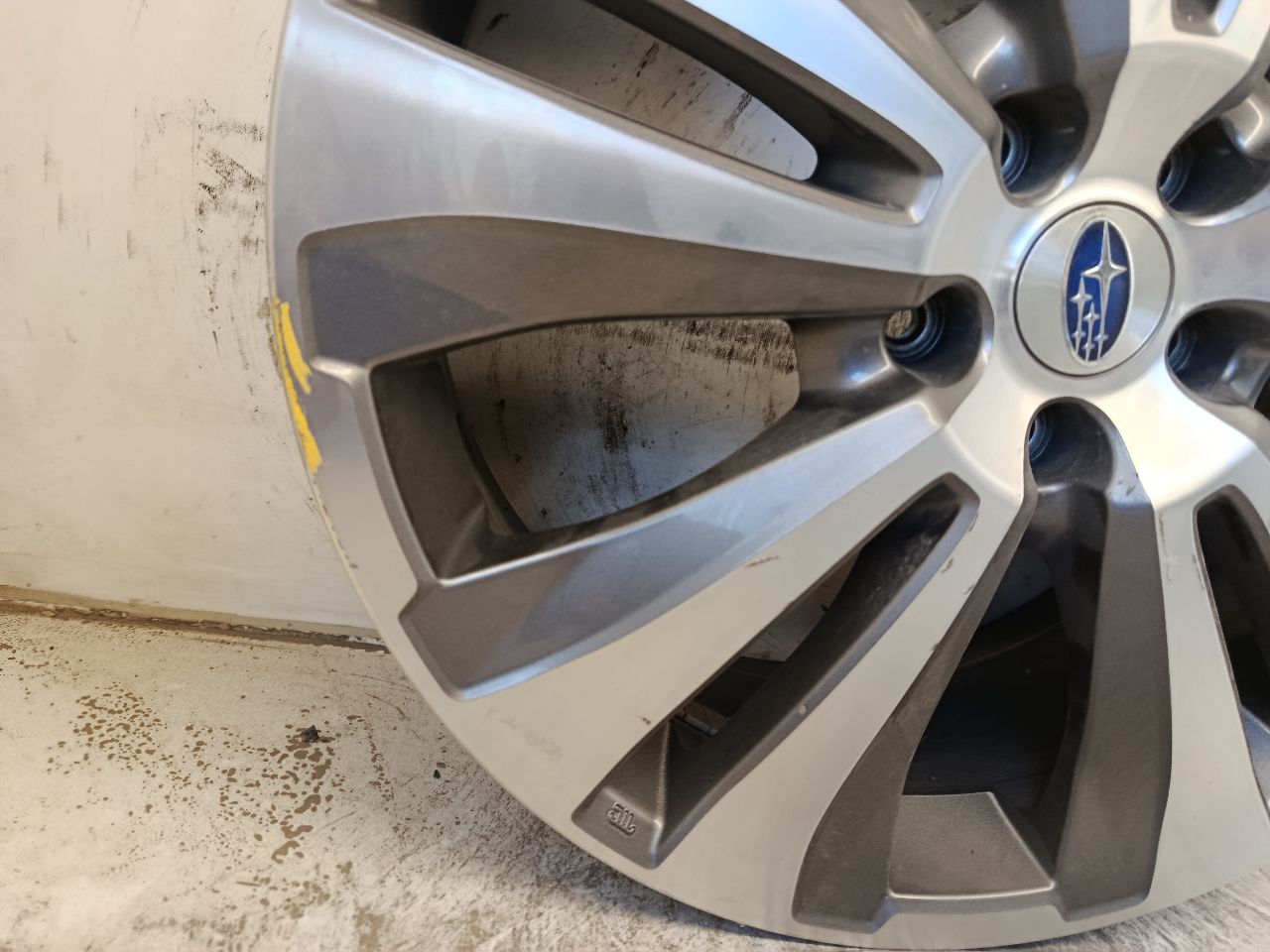 Part image 3