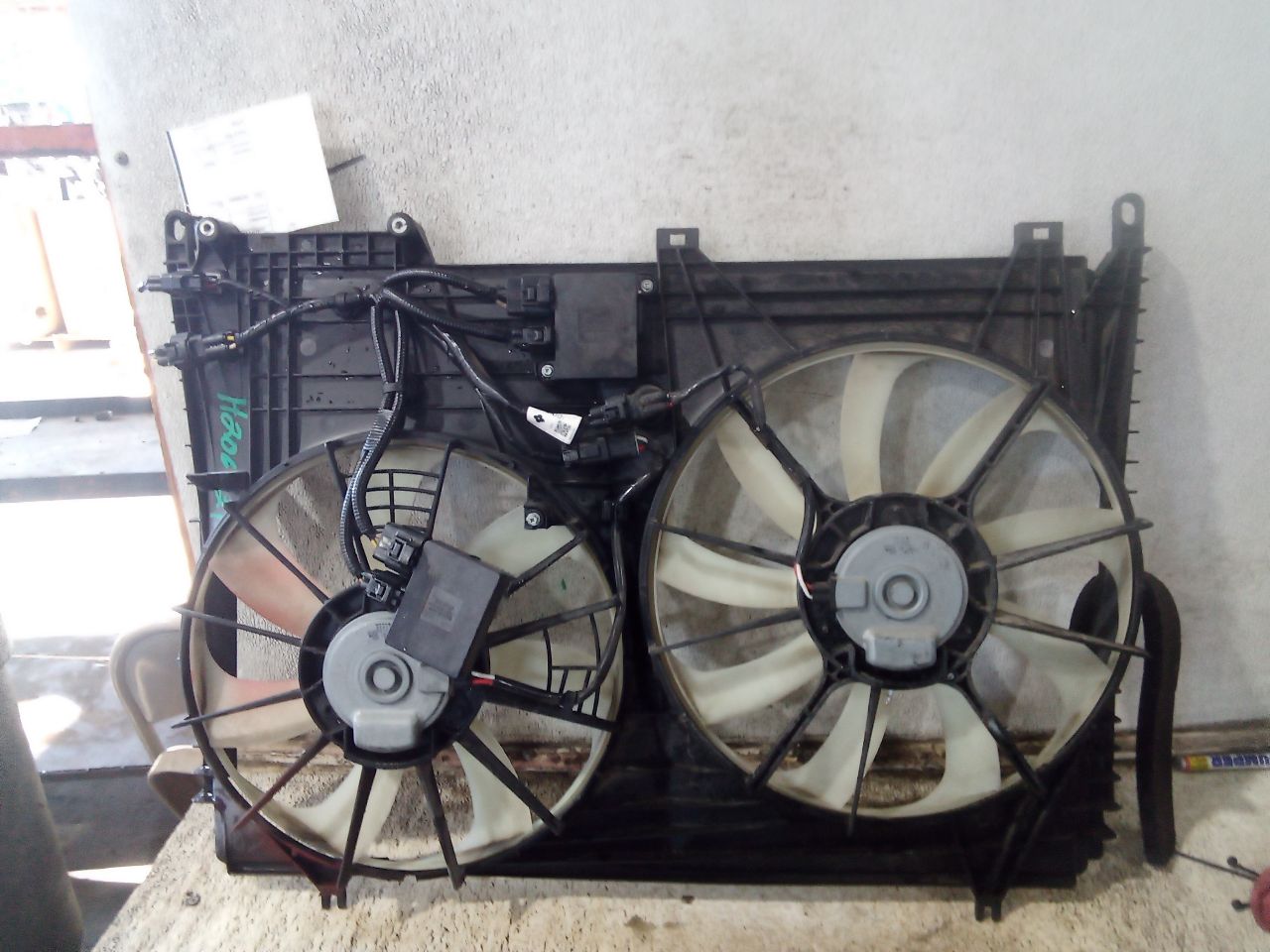 Part image 4