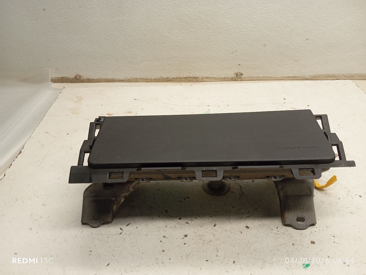 Part image 3