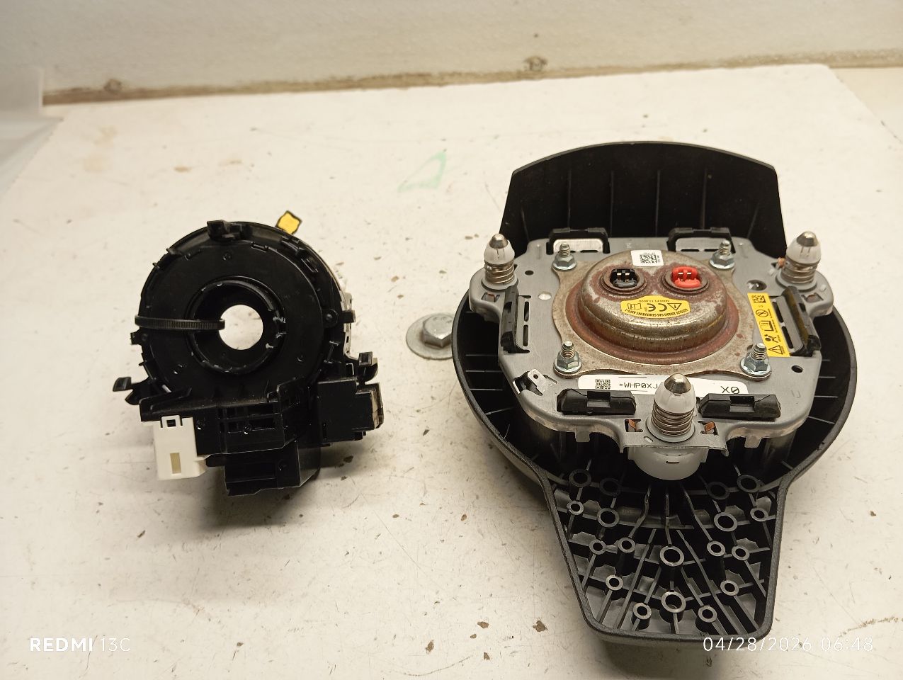 Part image 3