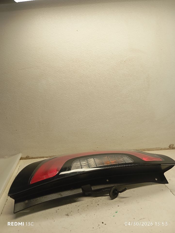 Part image 4