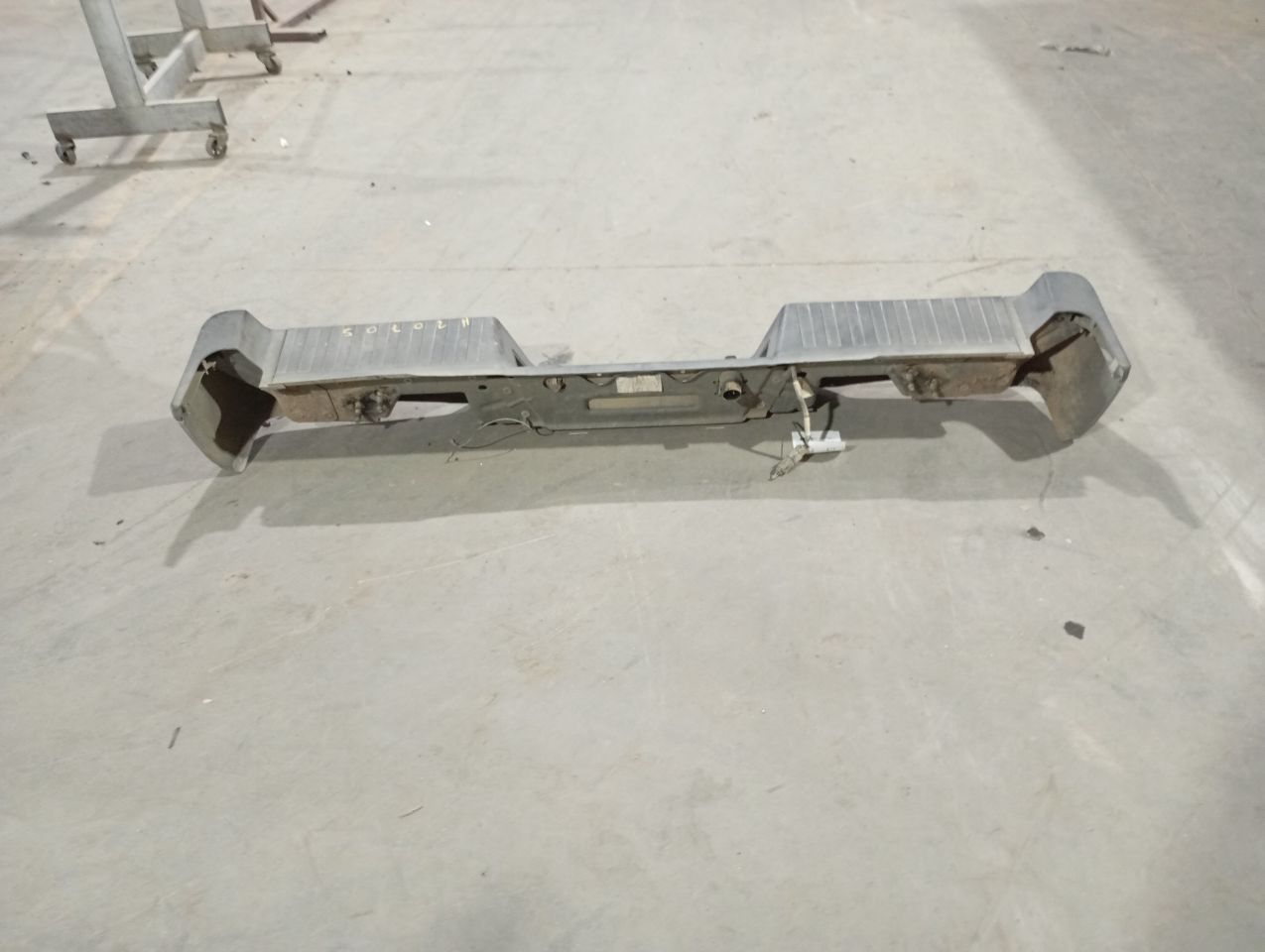Part image 4
